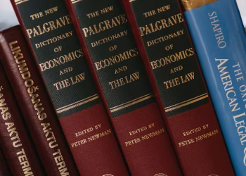 photo-1752697588991-178a70663996